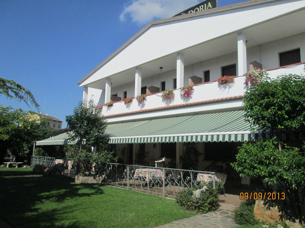 Hotel Doria - Business & Bike Ostiglia Екстер'єр фото
